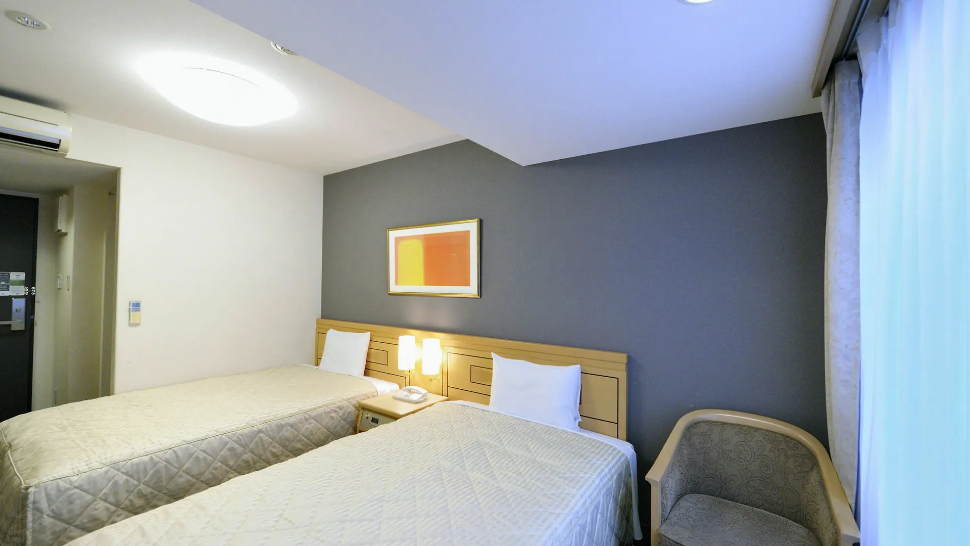 Unizo Inn Tokyo Hatchobori 3*,
